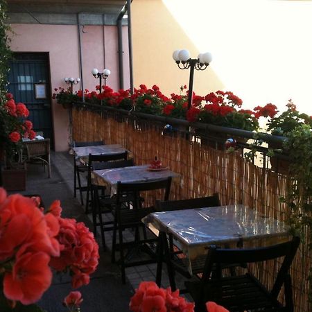מילאנו Ripa Del Naviglio B&B מראה חיצוני תמונה